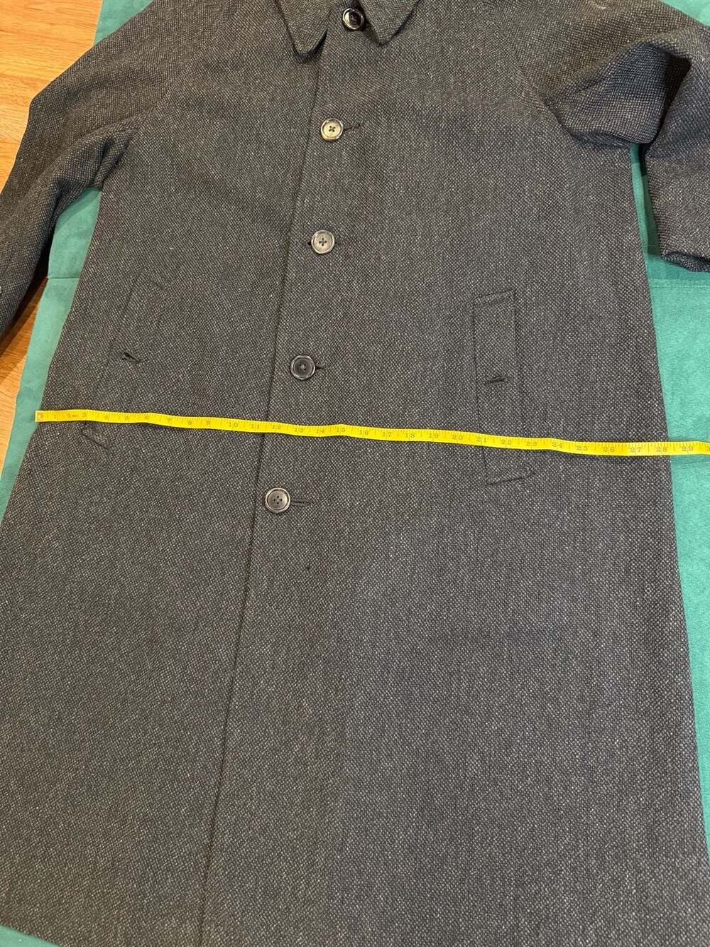Vintage Burberrys Dark Gray Herringbone Wool Blend Overcoat Topcoat - Picture 6 of 7